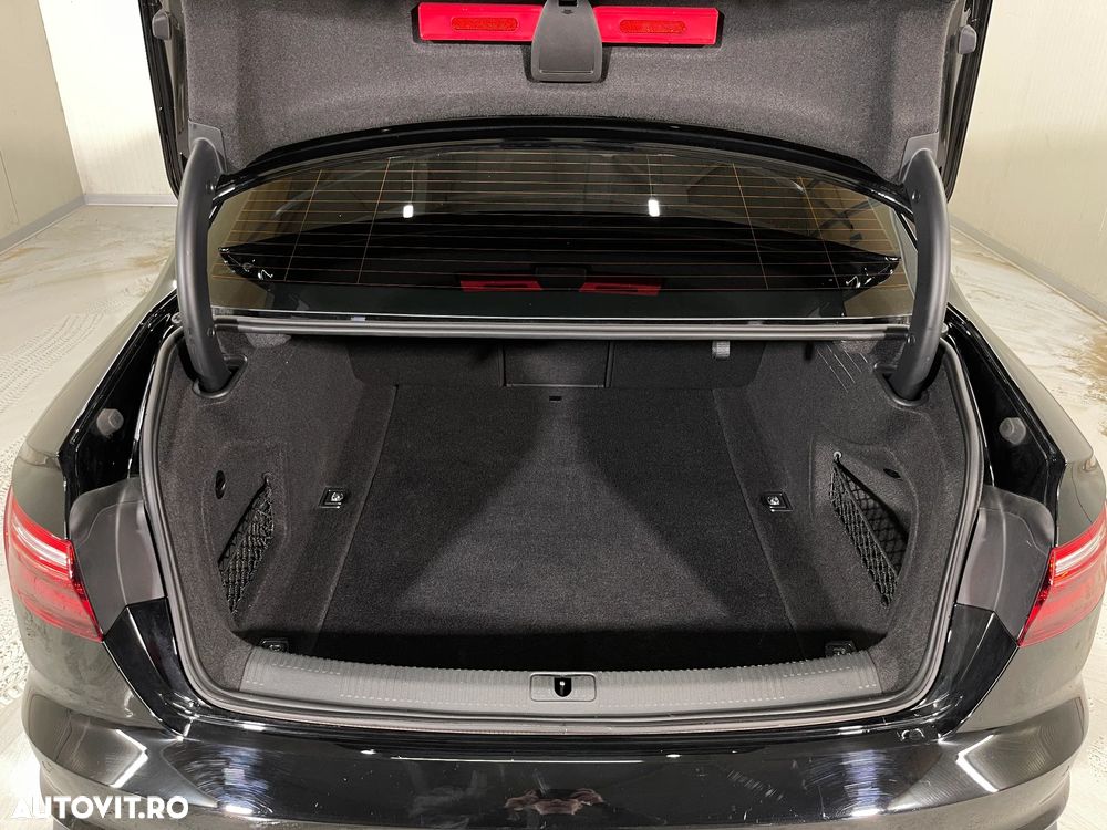 Audi A4 35 TFSI S tronic MHEV Advanced - 12