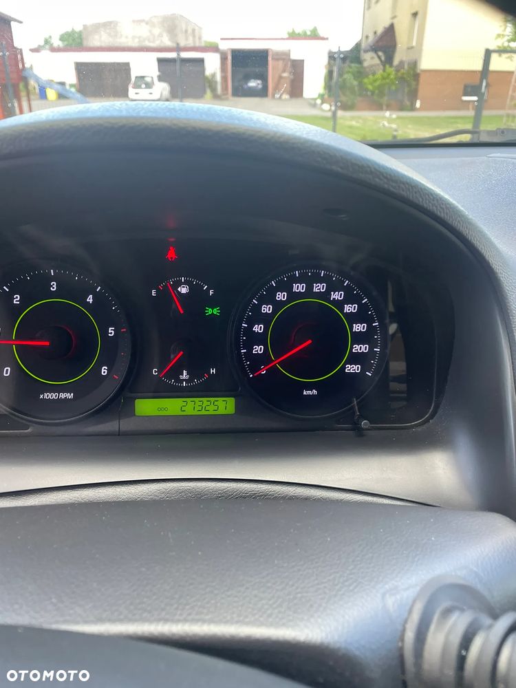 Chevrolet Captiva 2.0 d Base - 12