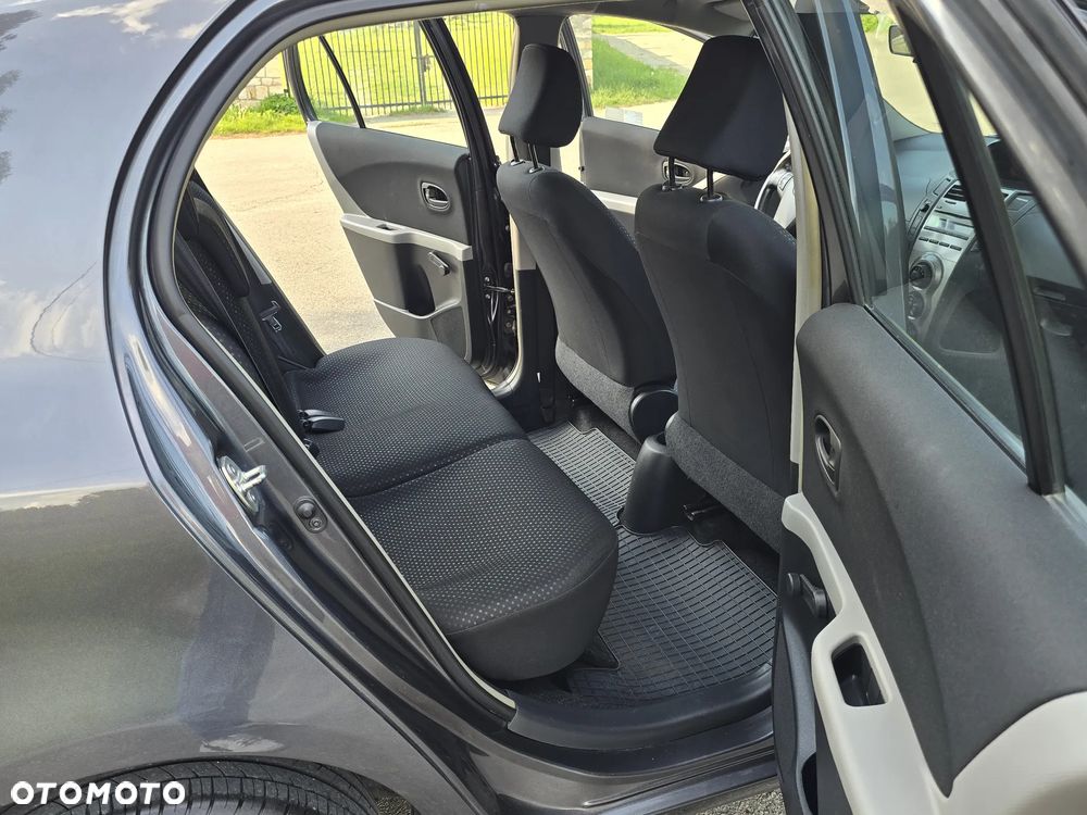 Toyota Yaris 1.33 Luna - 12