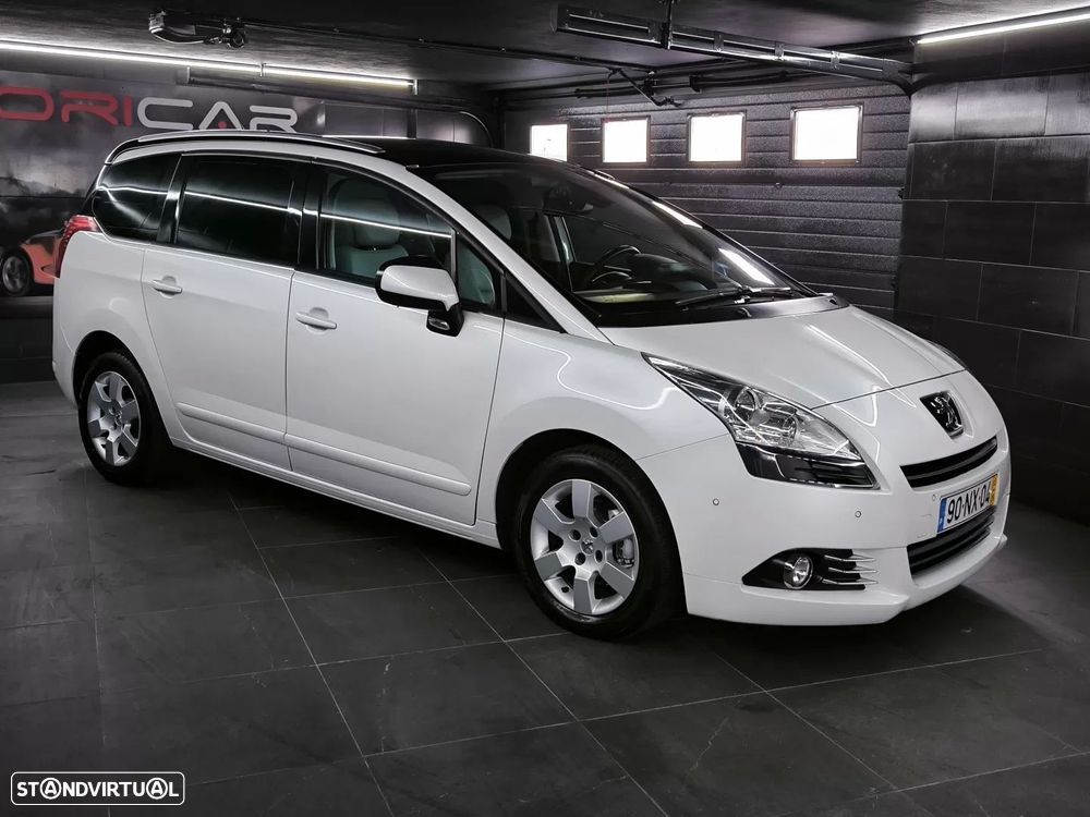 Peugeot 5008 1.6 E-HDi 5L Allure 2-Tronic - 17