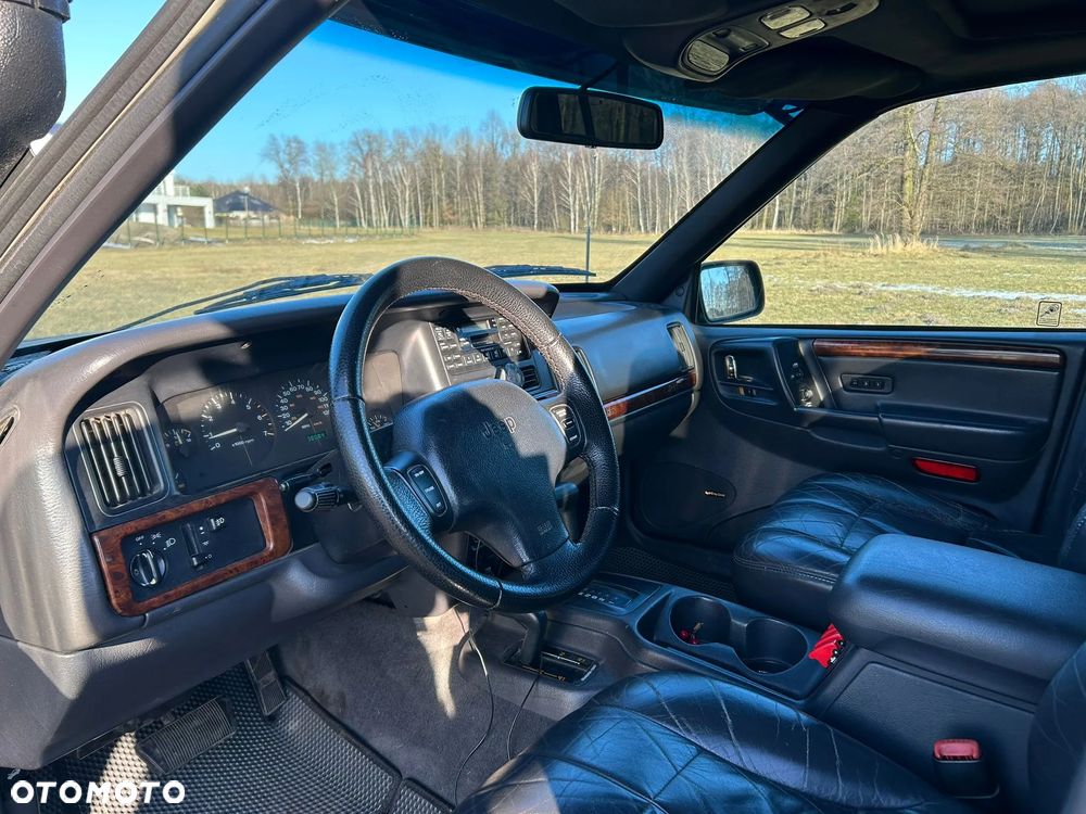 Jeep Grand Cherokee 4.0 Limited - 14