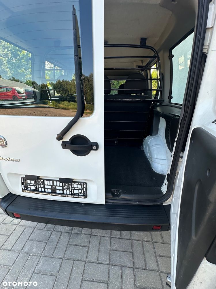 Fiat Doblo 1.9 JTD Family - 30