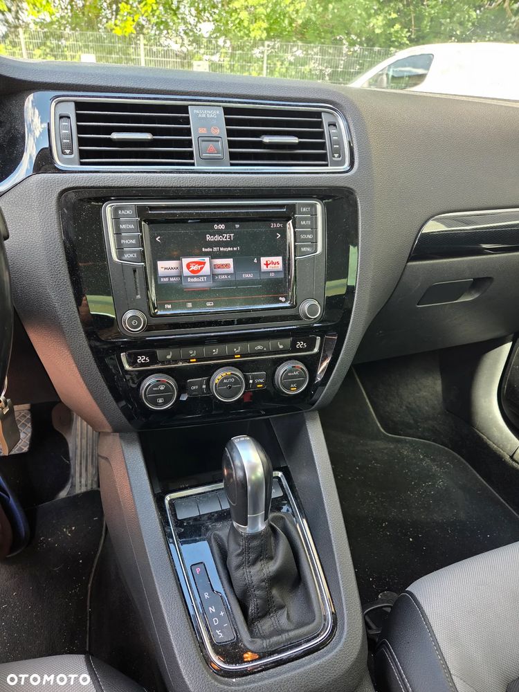 Volkswagen Jetta 1.4 TSI DSG BlueMotion Technology - 36