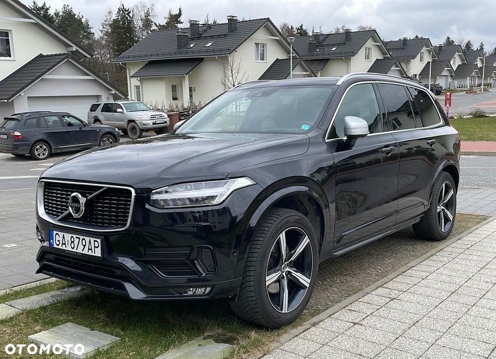 Volvo XC 90 D5 AWD R-Design 7os - 1