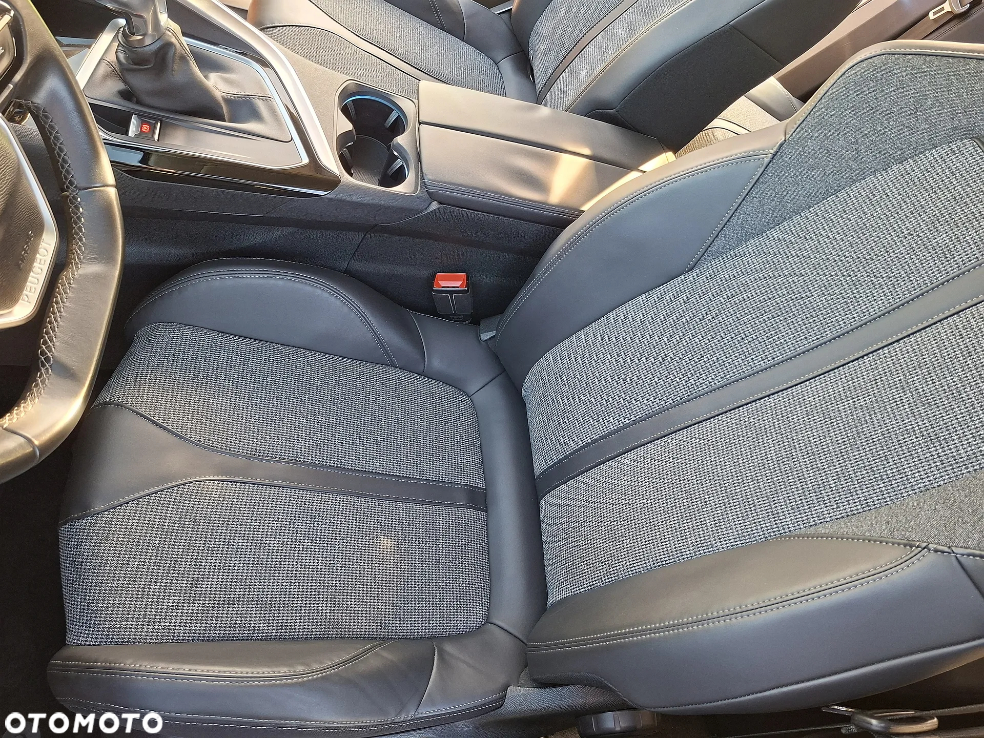 Peugeot 3008 - 14