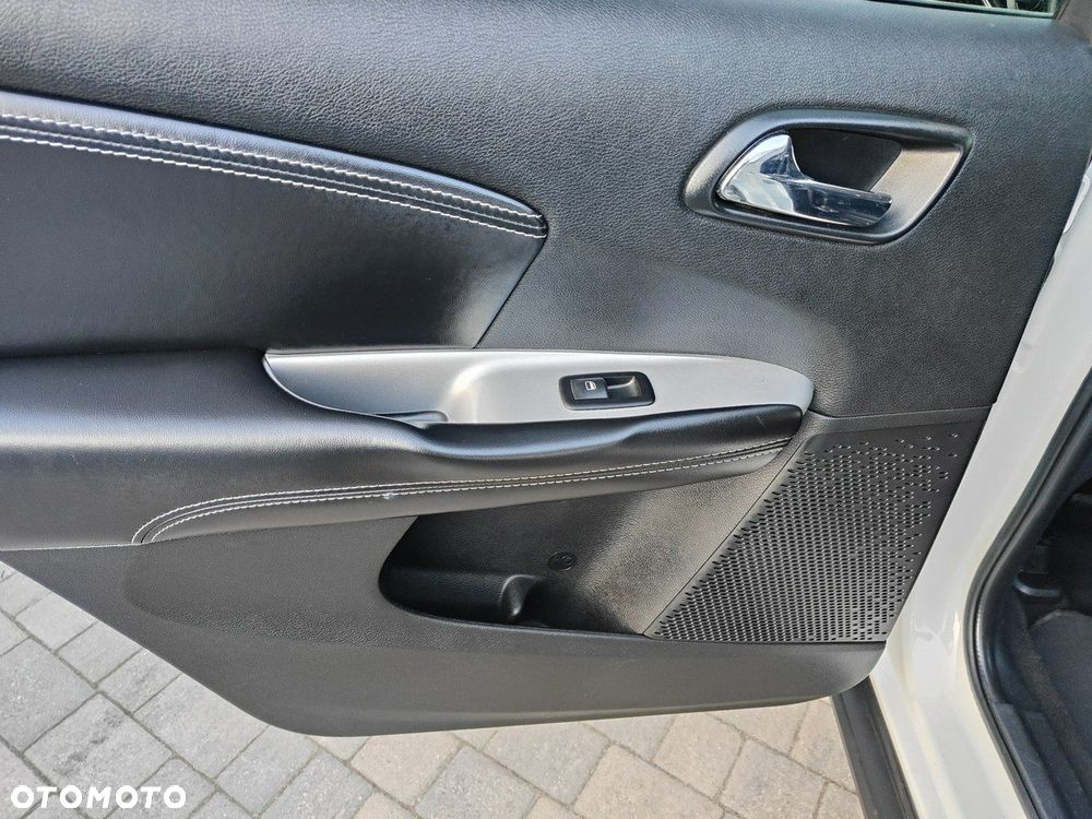 Fiat Freemont 2.0 Multijet 16V DPF Urban - 30