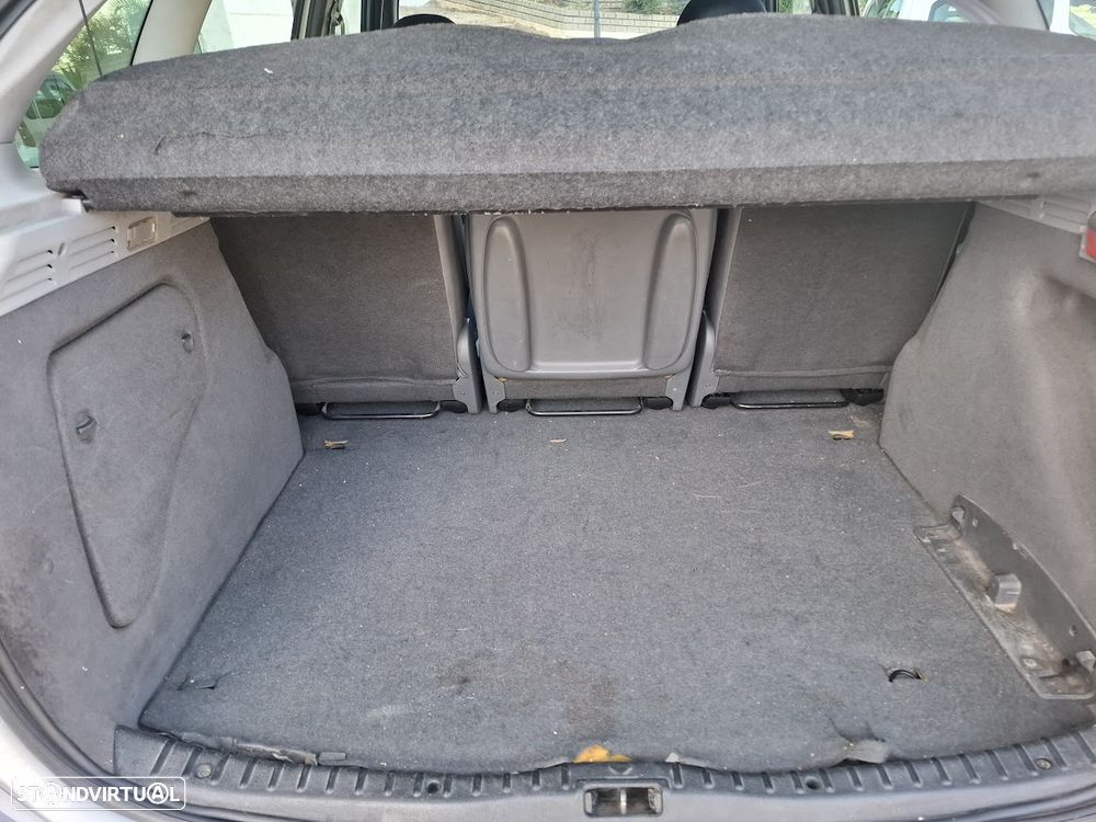 Citroën Xsara Picasso 1.6 HDi Exclusi. - 31