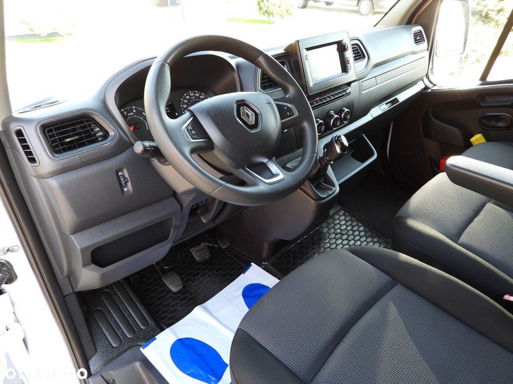 Renault MASTER KONTENER WINDA 8 PALET TEMPOMAT LEDY BLIŹNIACZE KOŁA KLIMATYZACJA  145KM - 3