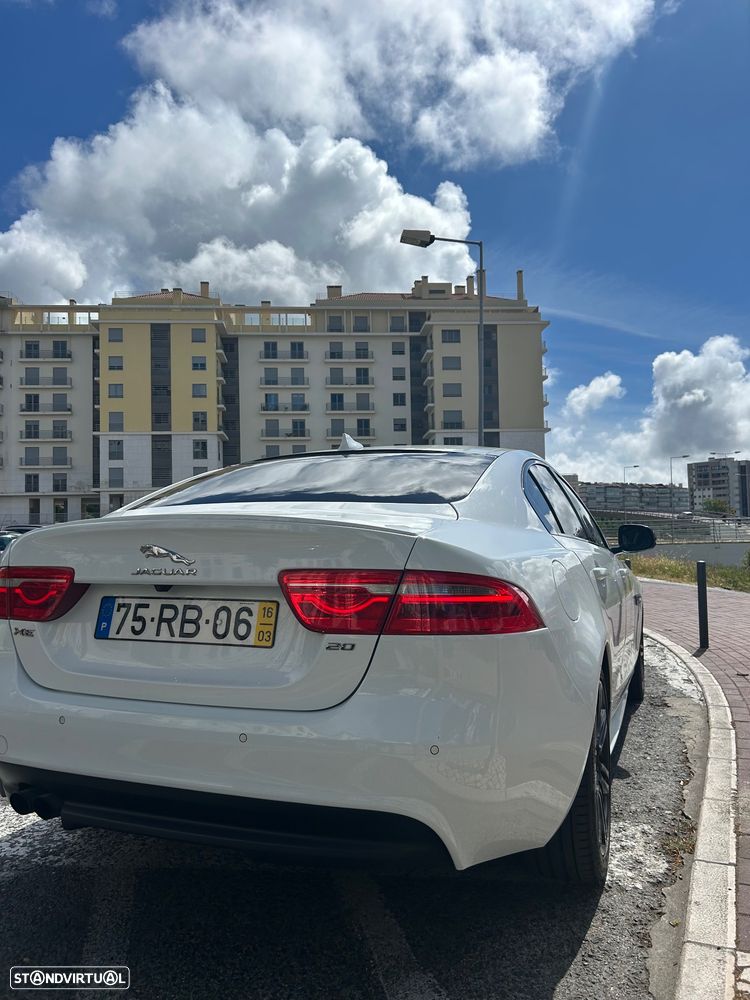 Jaguar XE 2.0 D R-Sport Aut. - 3