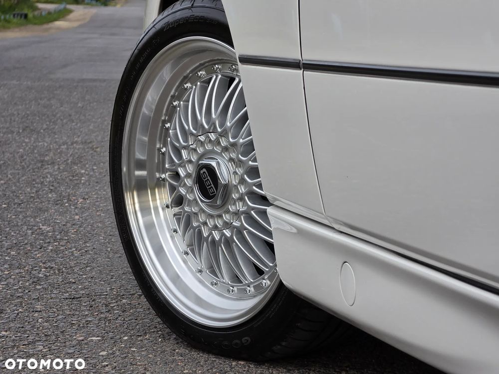 BMW Seria 8 850 Ci - 17