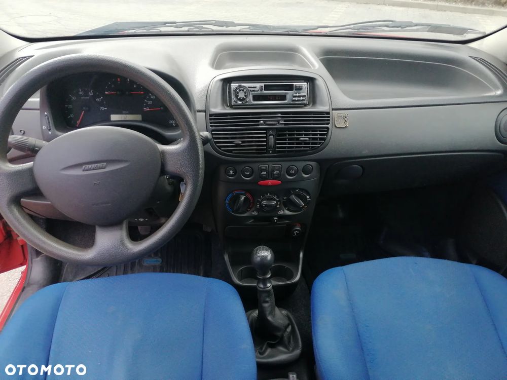 Fiat Punto 1.2 16V Dynamic - 10