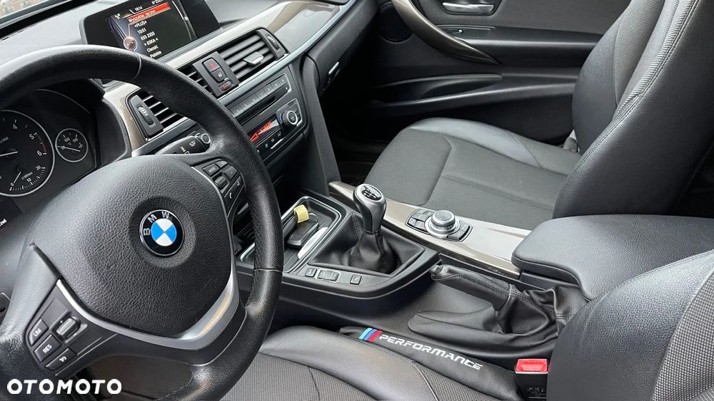 BMW Seria 3 - 23