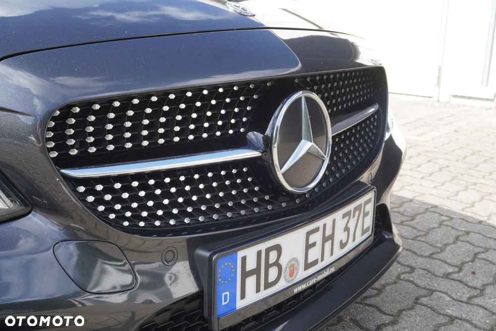 Mercedes-Benz Klasa C 300 de 9G-TRONIC - 17