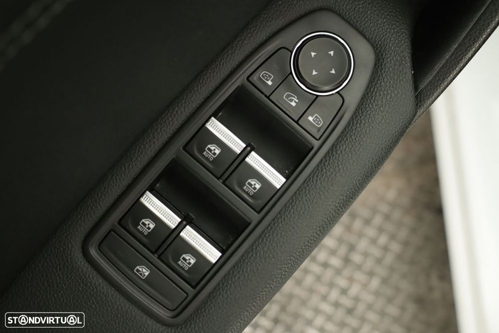 Renault Captur 1.0 TCe Techno Bi-Fuel - 22