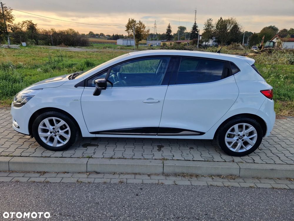 Renault Clio 0.9 TCe Limited - 31