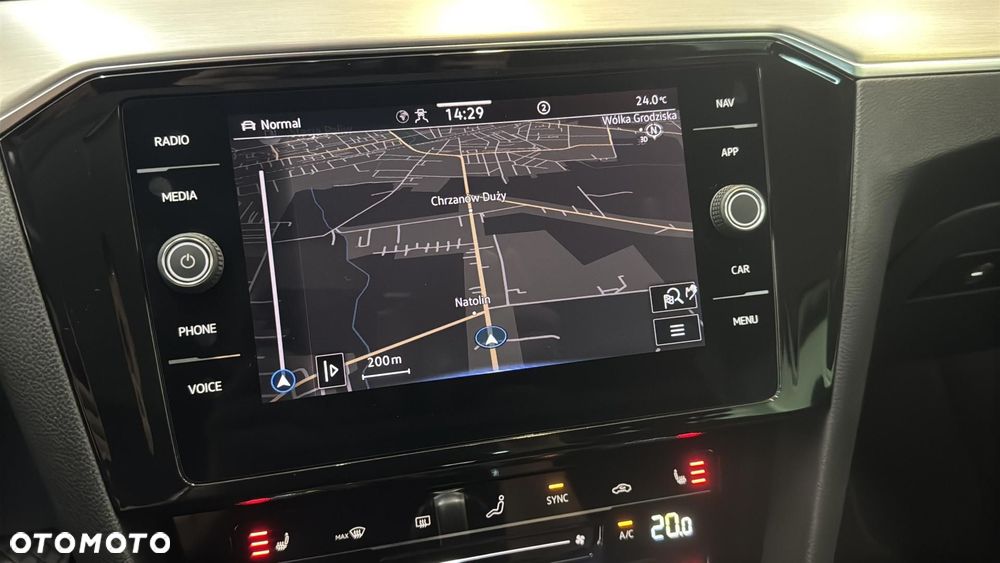 Volkswagen Passat 2.0 TDI EVO Elegance DSG - 22