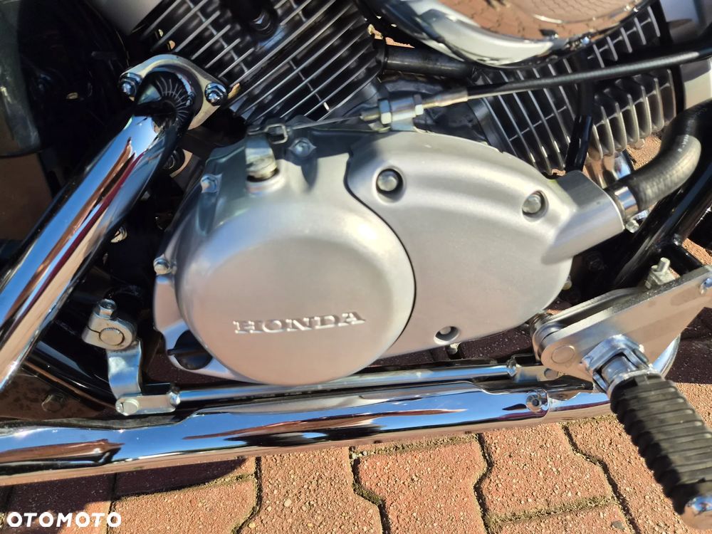 Honda Shadow - 16