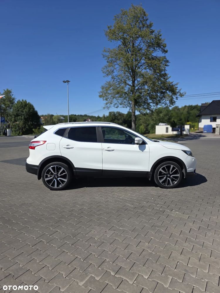 Nissan Qashqai 1.6 dCi 4x4 Tekna S&S - 7