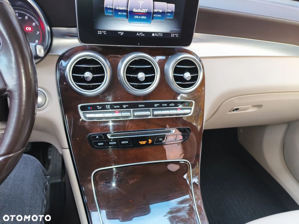 Mercedes-Benz GLC 250 4-Matic - 16