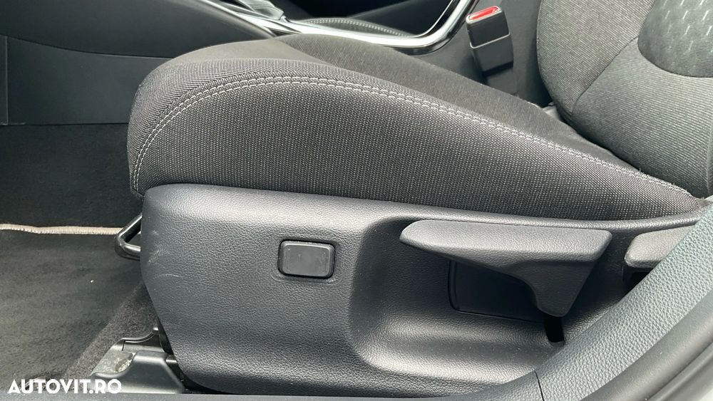 Toyota Corolla 1.8 HSD Dynamic - 34