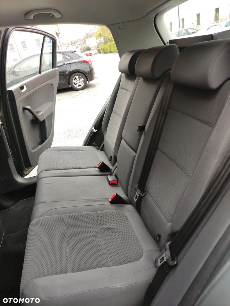 Volkswagen Golf Plus 1.6 FSI Comfortline - 13