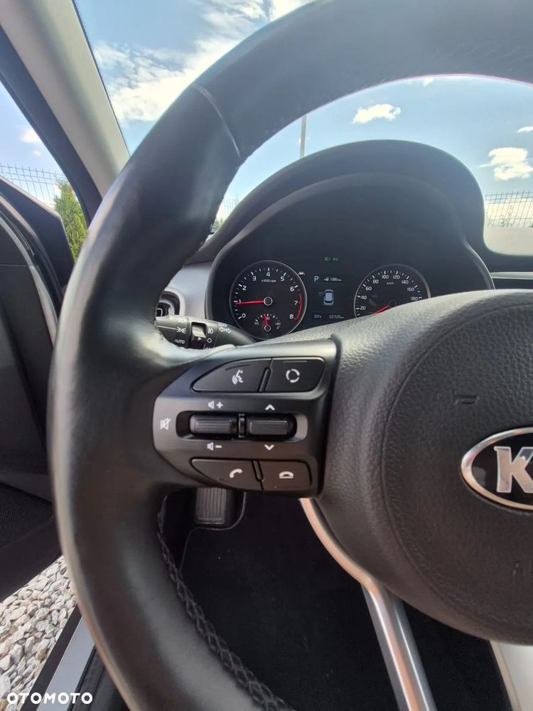 Kia Stonic - 22