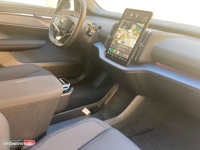 Volvo EX30 69 kWh Single Motor Extended Range Core - 26