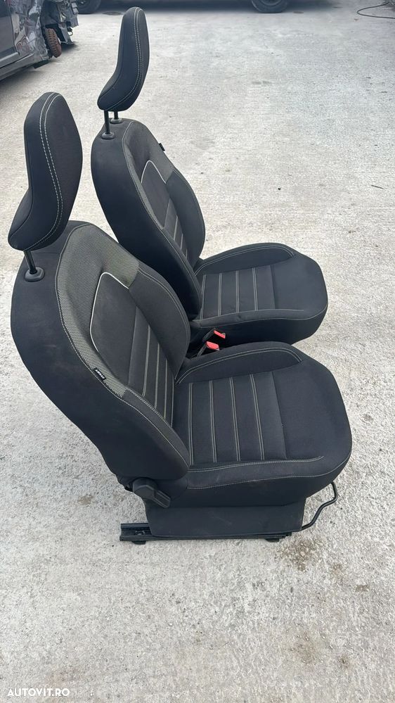 SCAUNE INTERIOR DACIA JOGGER - 5