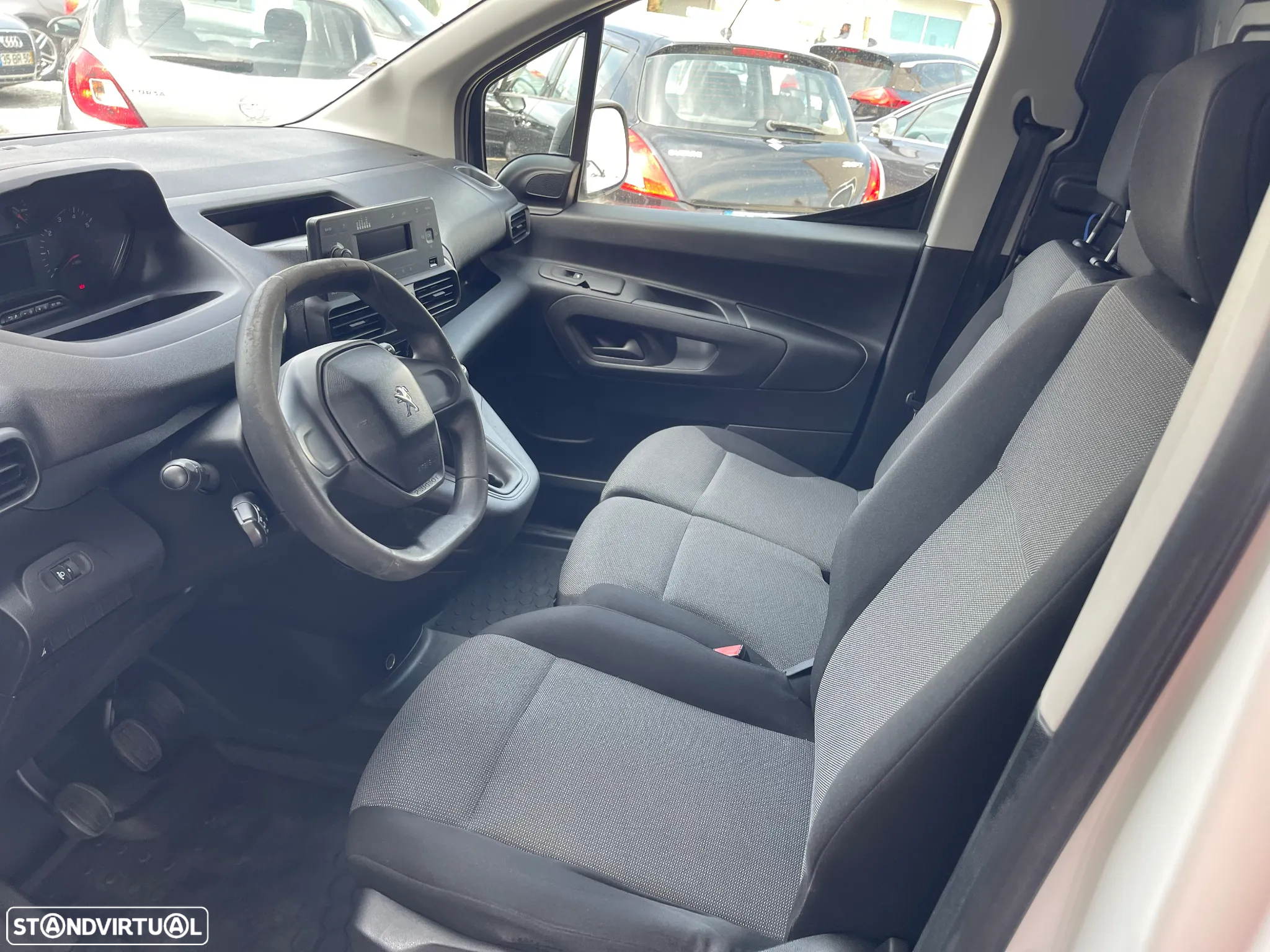 Peugeot PARTNER - 13