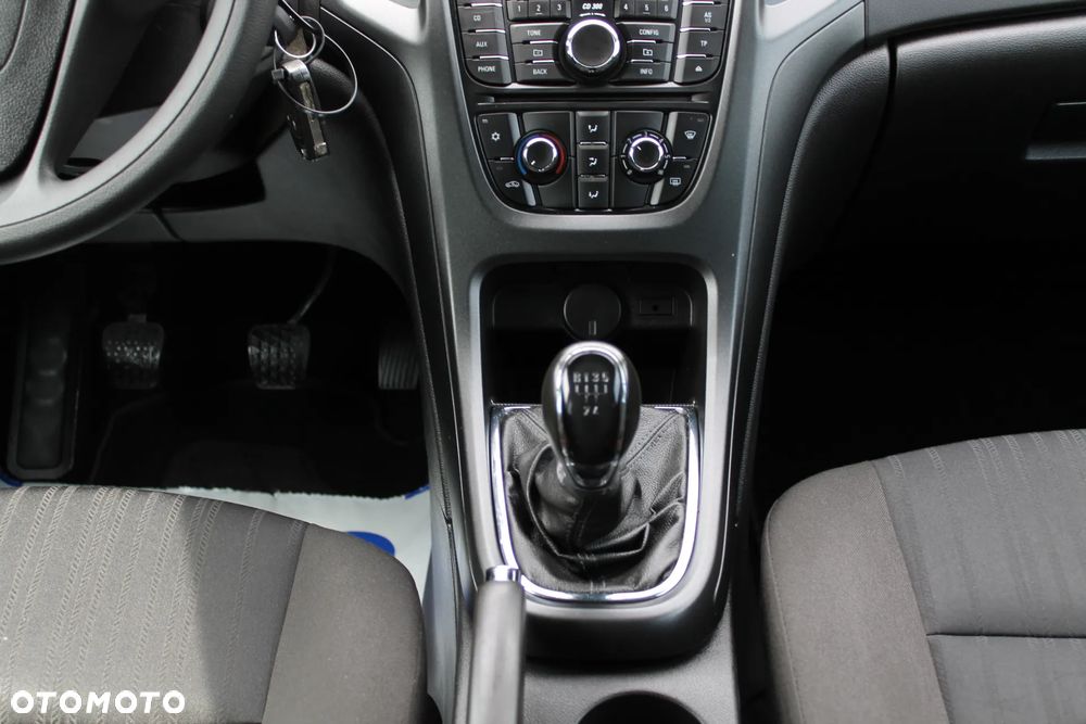Opel Astra 1.4 Sport - 30