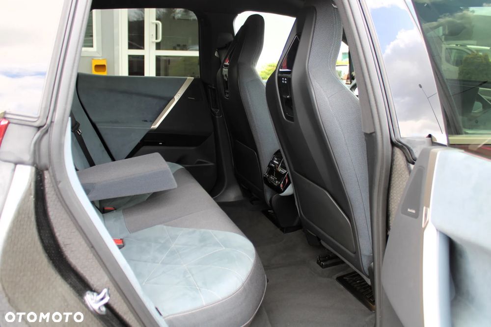BMW iX xDrive40 76.6kWh - 24