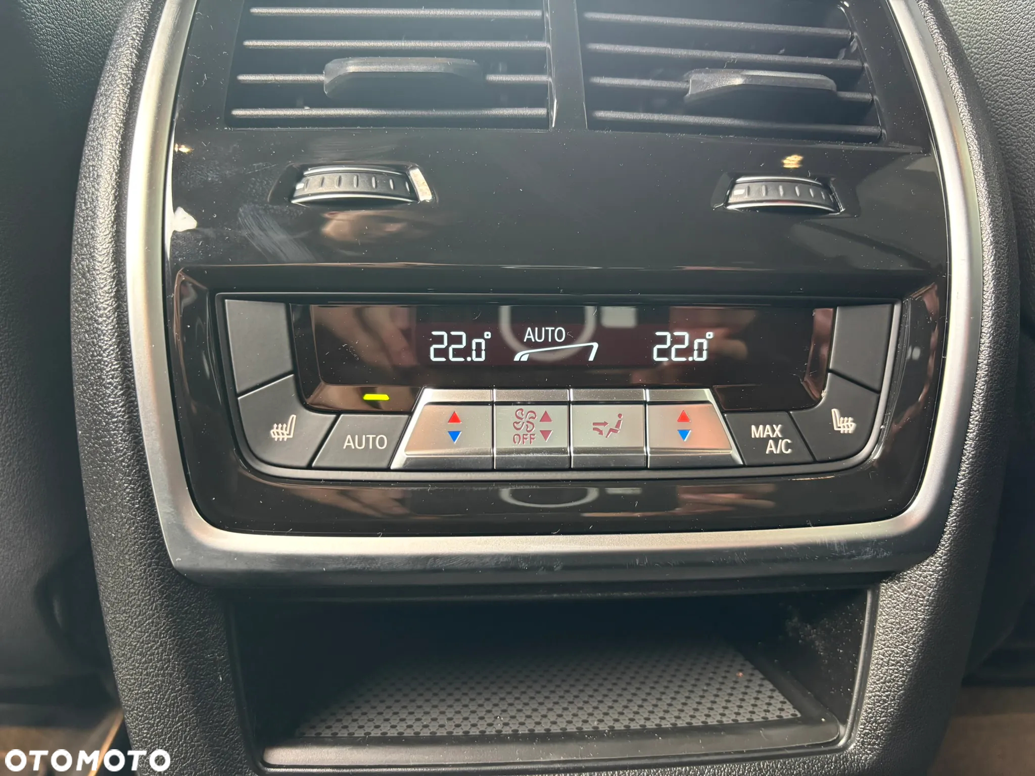 BMW X7 - 22