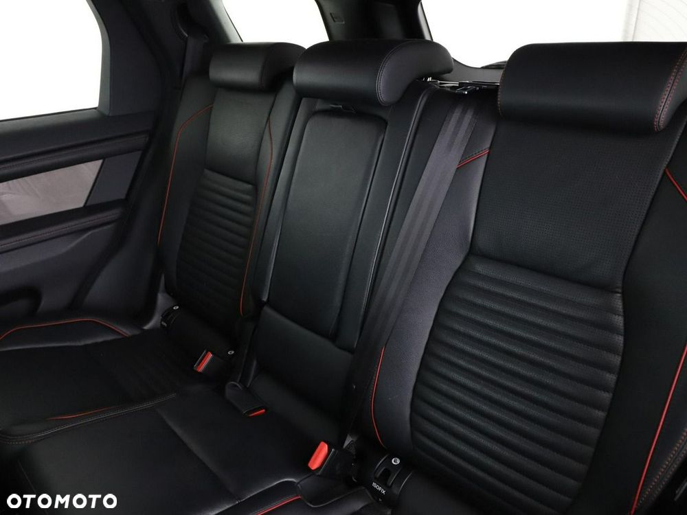 Land Rover Discovery Sport 2.0 D150 R-Dynamic - 18