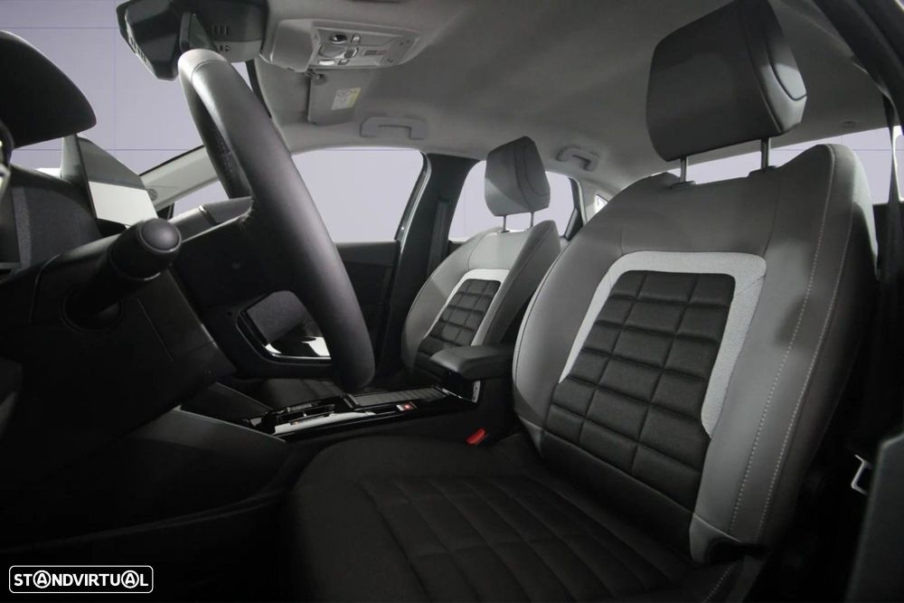 Citroën e-C4 X - 5