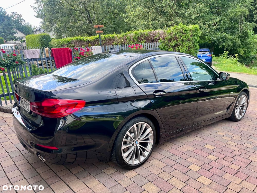 BMW Seria 5 520d xDrive Luxury Line - 3