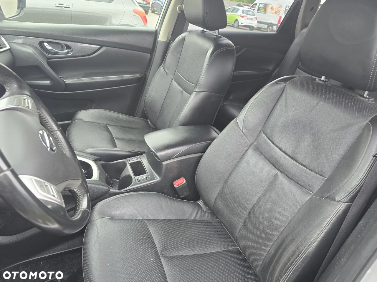 Nissan X-Trail 1.6 DCi Tekna 2WD Xtronic - 39
