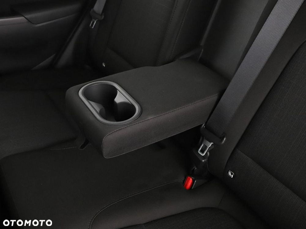 Hyundai Kona - 41
