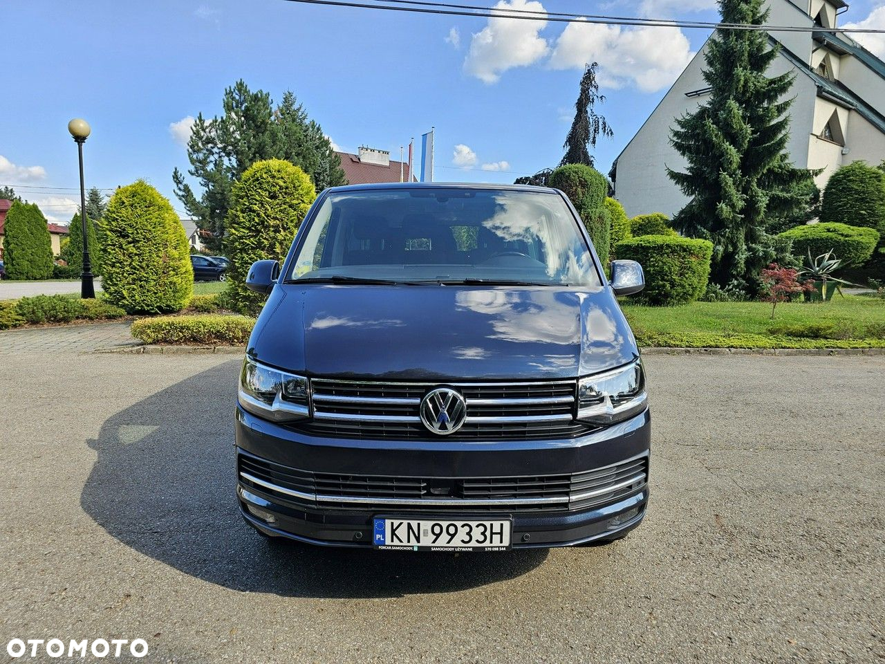 Volkswagen Caravelle 6.1 2.0 TDI L2 Highline 4Motion DSG - 2