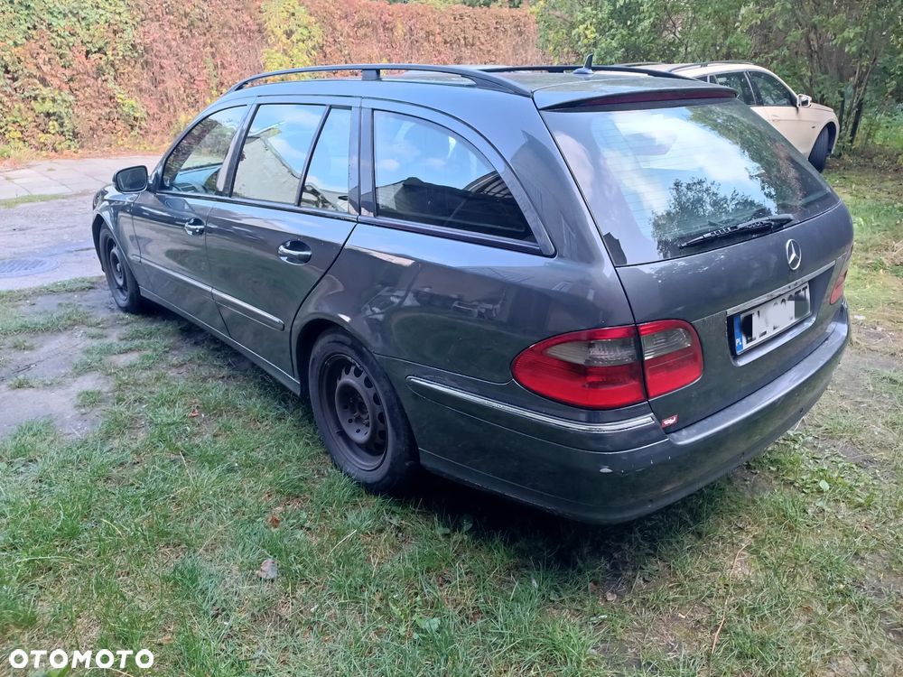 Mercedes-Benz Klasa E 220 CDI Elegance - 3