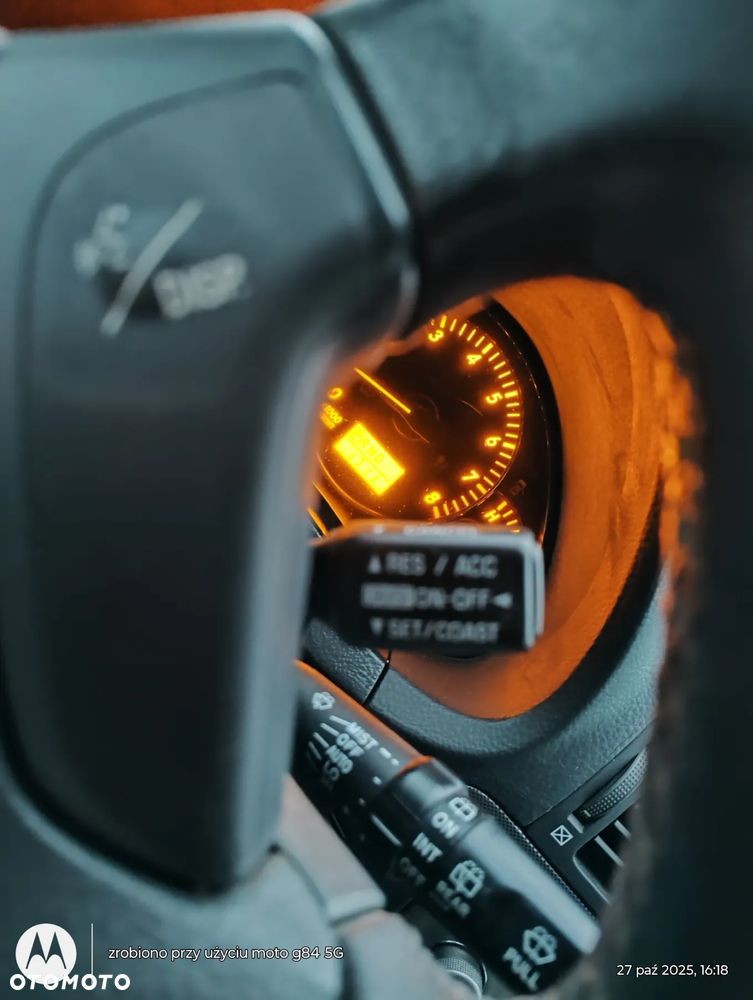 Toyota Avensis 2.0 VVT-i Automatik Executive - 32