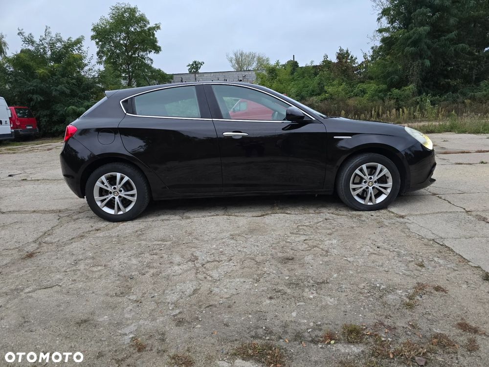 Alfa Romeo Giulietta - 7