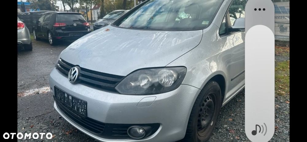 Volkswagen Golf - 1