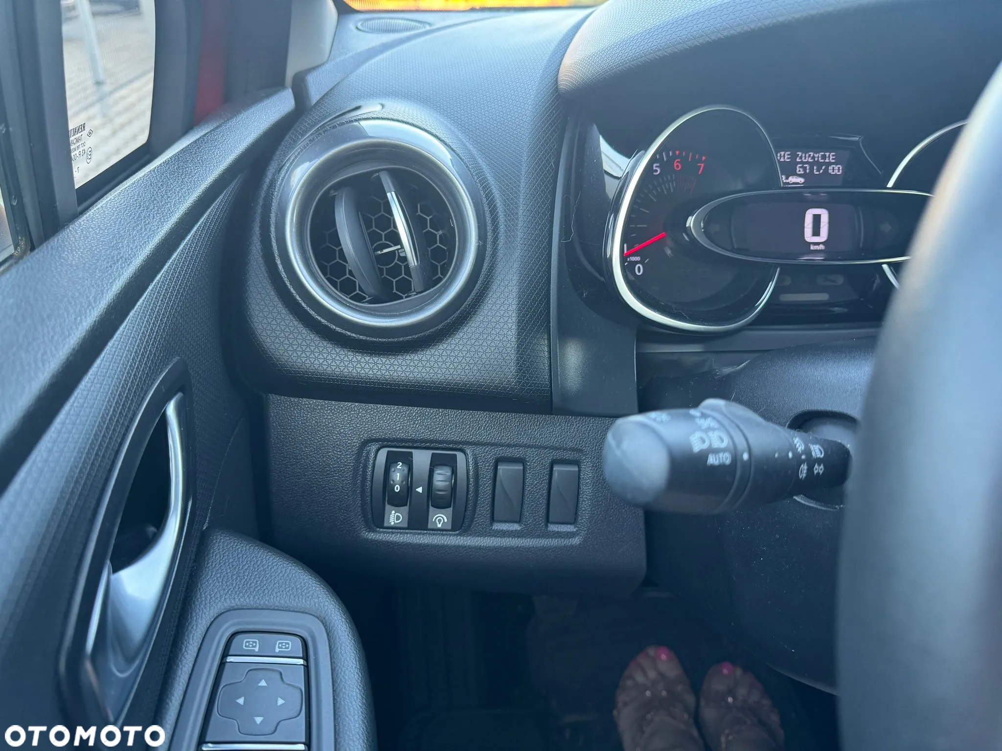Renault Clio 1.2 16V Limited - 4
