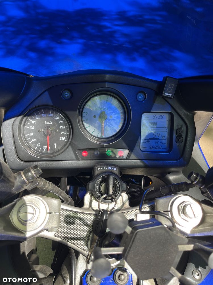 Honda VFR - 1