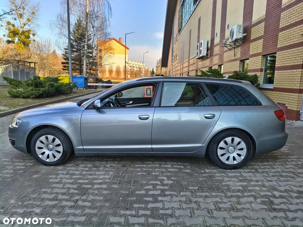 Audi A6 Avant - 4
