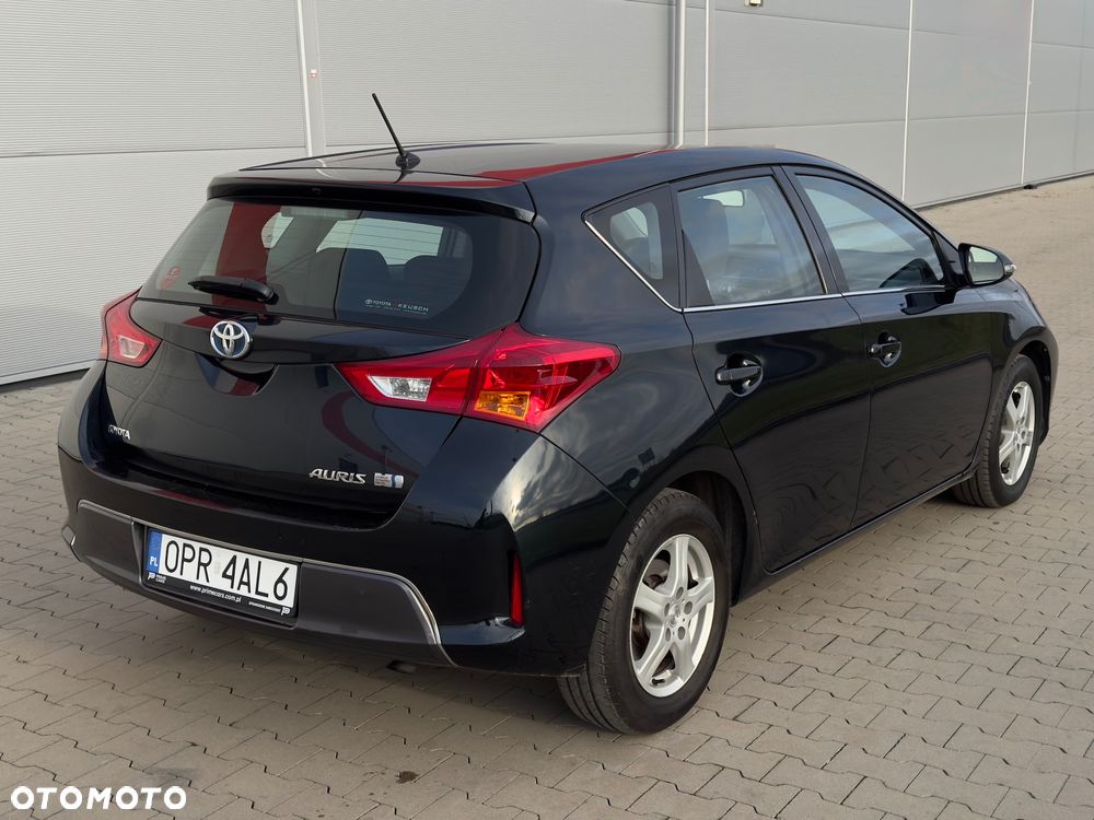Toyota Auris - 5
