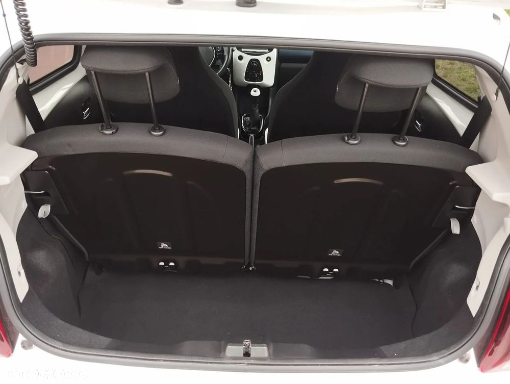 Peugeot 108 PureTech 82 Top Style - 27