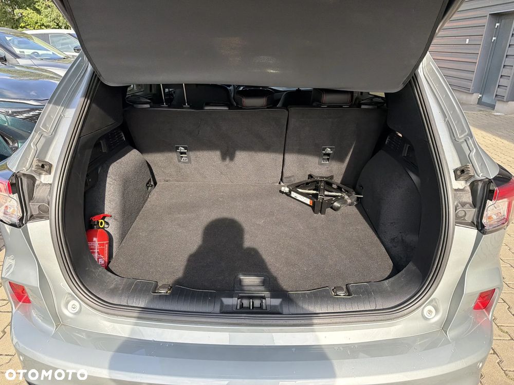 Ford Kuga 1.5 EcoBoost FWD ST-Line X - 25