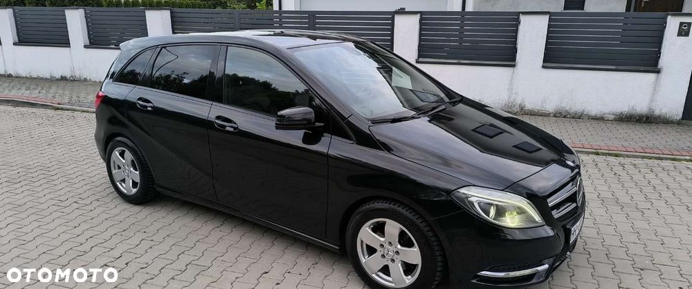 Mercedes-Benz Klasa B 200 CDI (BlueEFFICIENCY) - 14