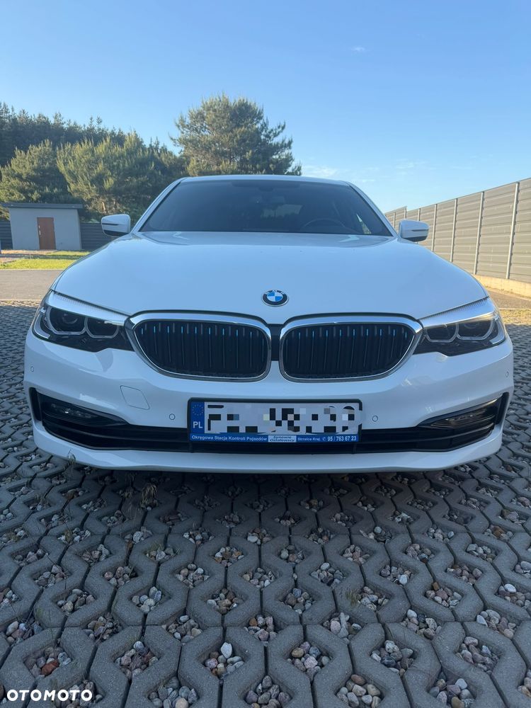 BMW Seria 5 530e iPerformance GPF Luxury Line - 3